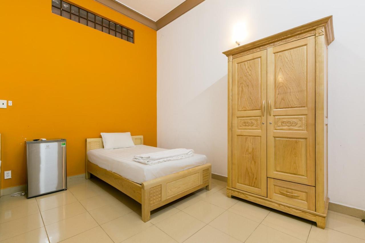 Spot On 710 Sakura Hostel Cholon Ho Chi Minh City Exterior photo